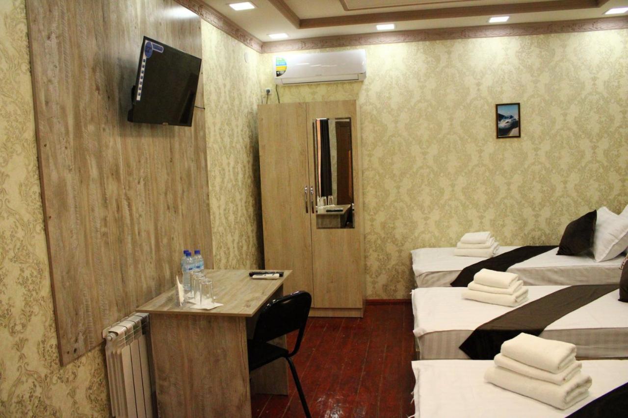 Zafaron Hotel Tashkent Esterno foto
